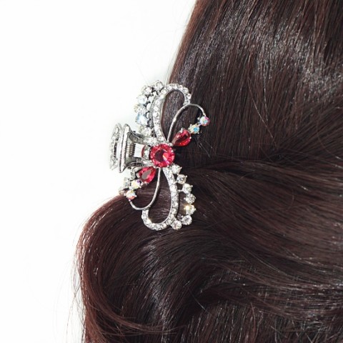 Luxurious Cubiczirconia Hair Jaw