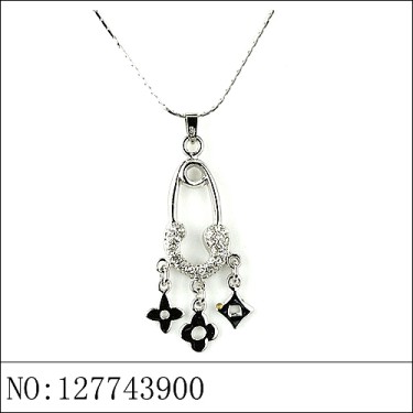 Necklace White