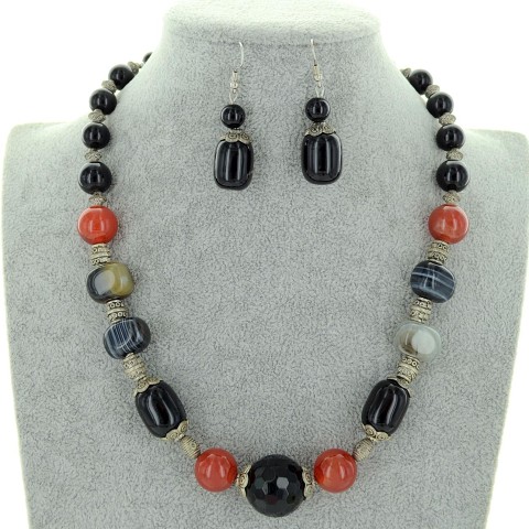 Mix Quartz Stones Necklace Set